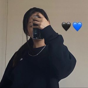 Meet your Posher, Hayley